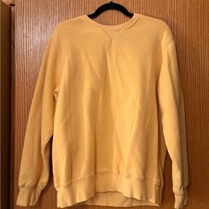 Izod Men's Crewneck Sweater in Soft Yellow